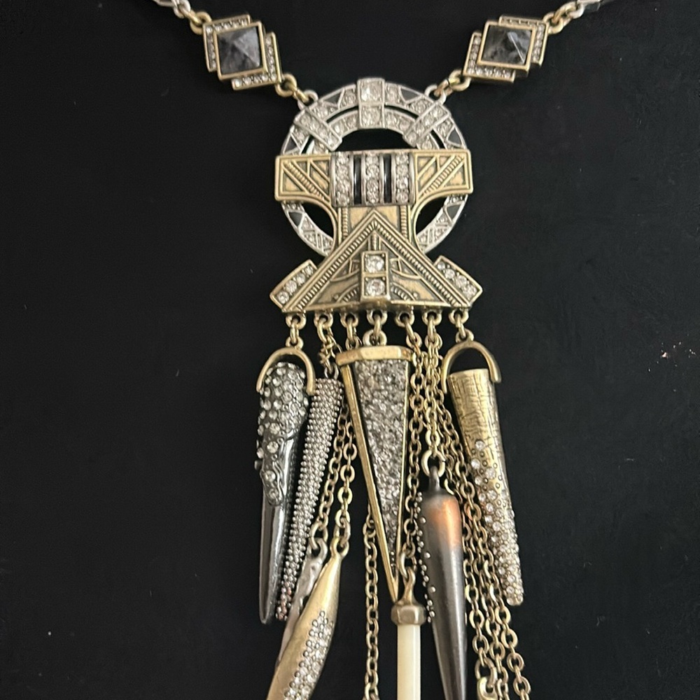 Amulet Statement chloe + Isabel Pendant Necklace - N567MEGS - Picture 2 of 2